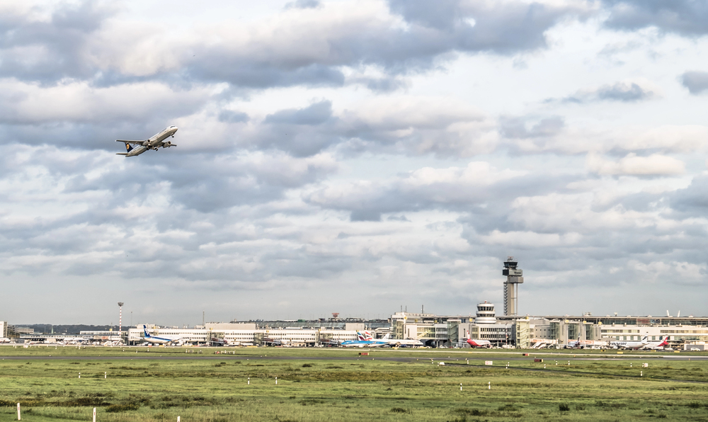 Z lotniska Olsztyn-Mazury do Düsseldorfu-Weeze. Nowe połączenie Ryanair wystartuje wiosną 2025 roku