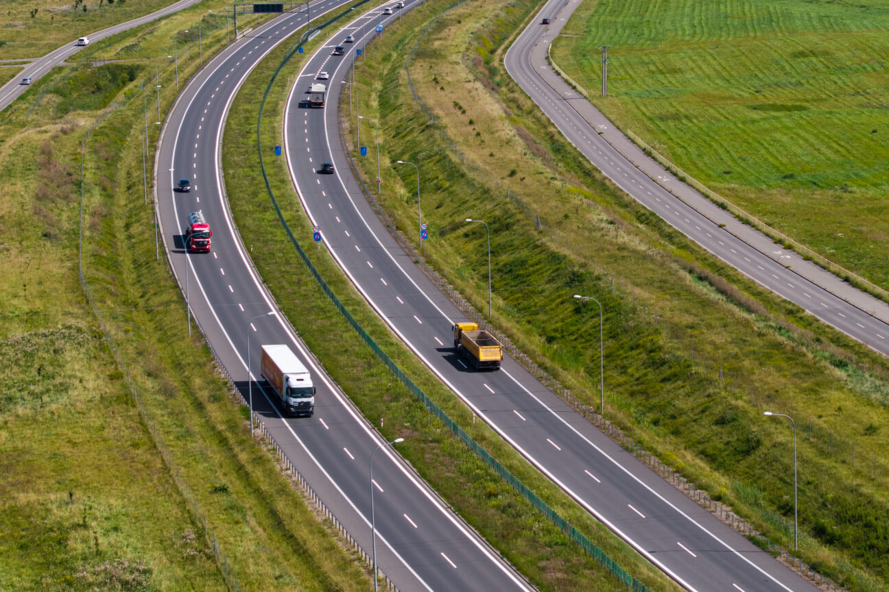 S15 w planach, S16 w przebudowie. Nowe inwestycje drogowe w regionie to jeszcze lepsza infrastruktura